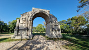 Baux_1_24_10-18