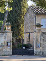 Baux_1_24_10-22