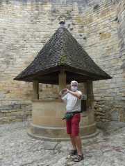 CASTELNAUD-48