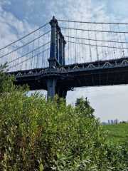 NY_04-32
