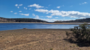 Vezoles_26_04-77